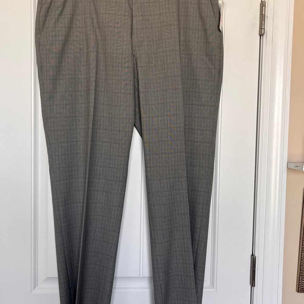 Perry Ellis Portfolio Light Gray Fine Plaid Modern Fit Dress Pants Size 40/30